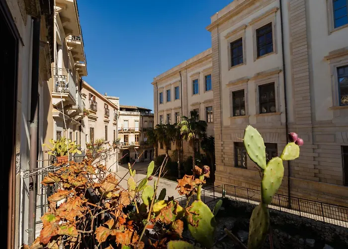 Naiadi Ortigia * Syracuse